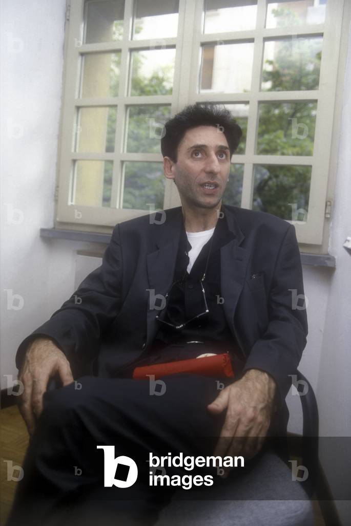 Italian Singer-songwriter and composer Franco Battiato (1987)/Il cantante e compositore Franco Battiato (1987) -