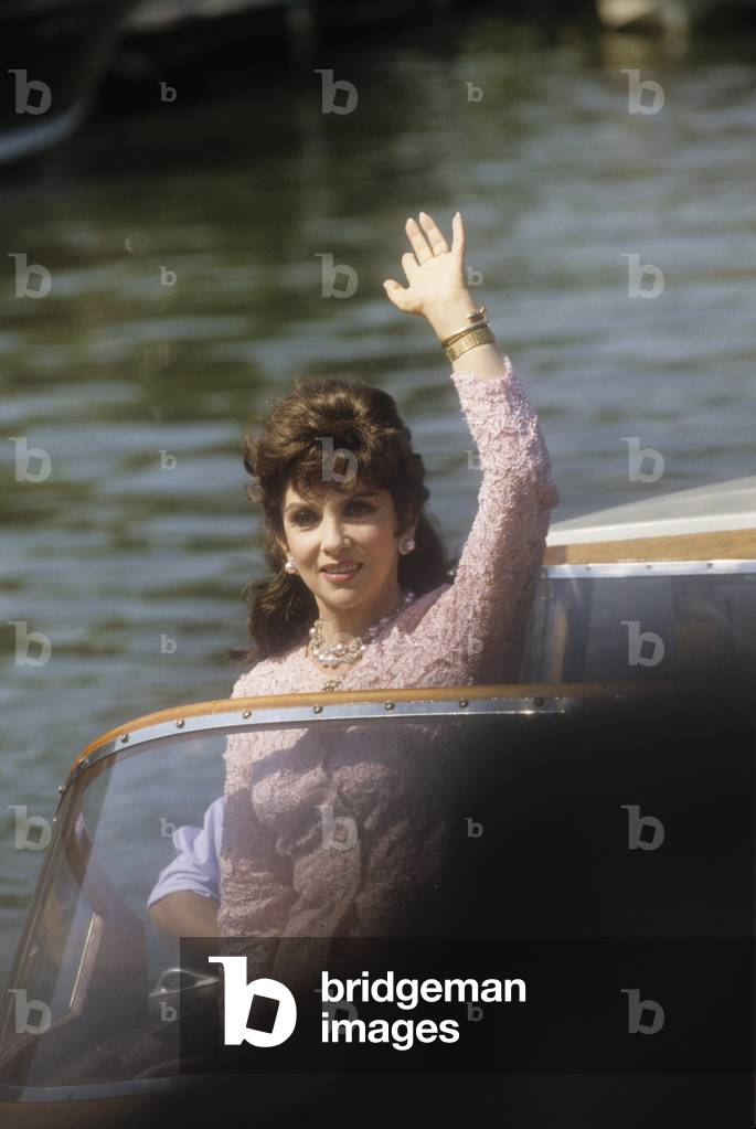 Venice Lido, Venice Film festival 1988. italian actress Gina Lollobrigida (photo)