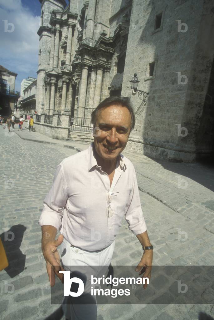 Musical Instruments for Cuba - Claudio Abbado