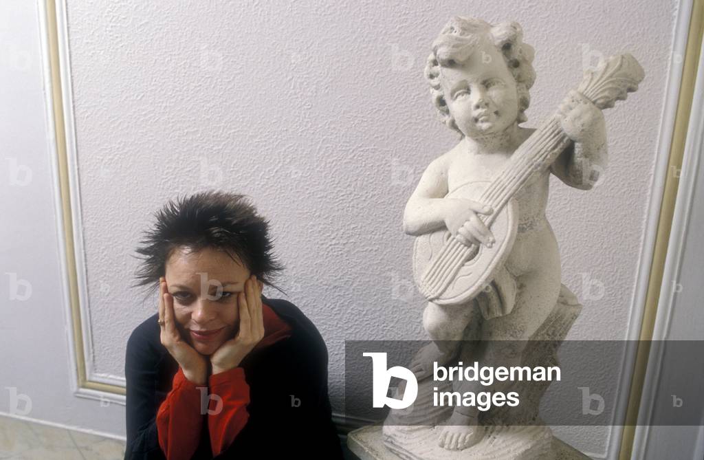 Portrait of American actress and artist Laurie Anderson in 1983