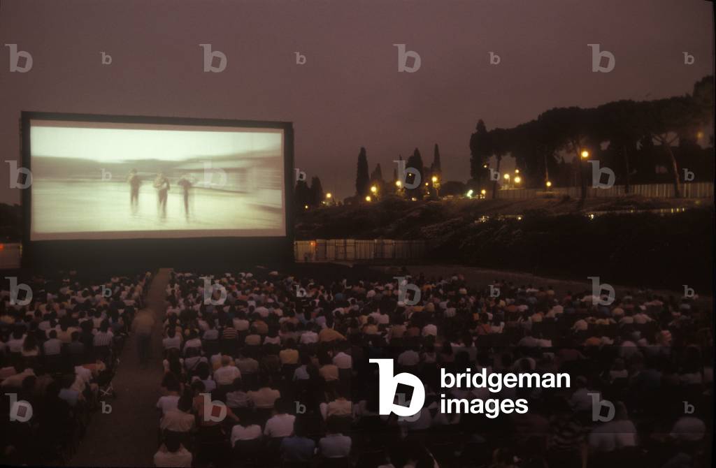 Roma, 1982. Rassegna cinematografica Massenzio al Circo Massimo, nell'ambito delle manifestazioni dell'Estate romana ideata dall'assessore alla cultura Renato Nicolini