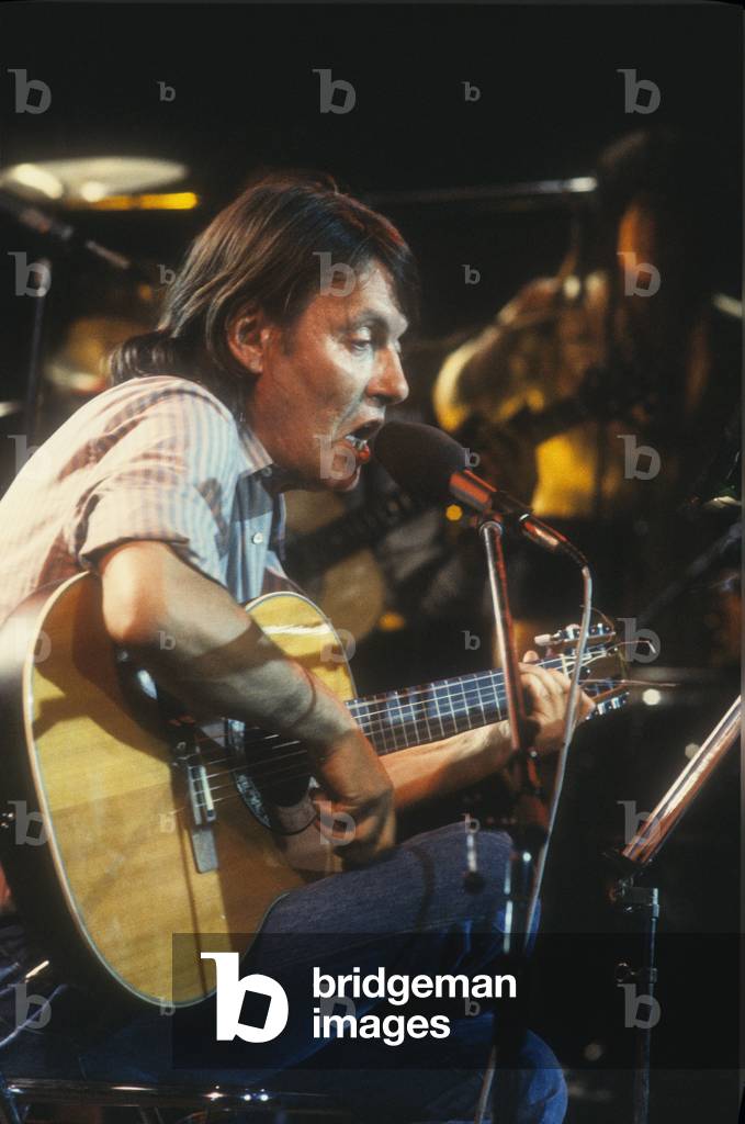 Italian singer-songwriter Fabrizio De Andre (1981)/Il cantautore Fabrizio De Andre (1981) -