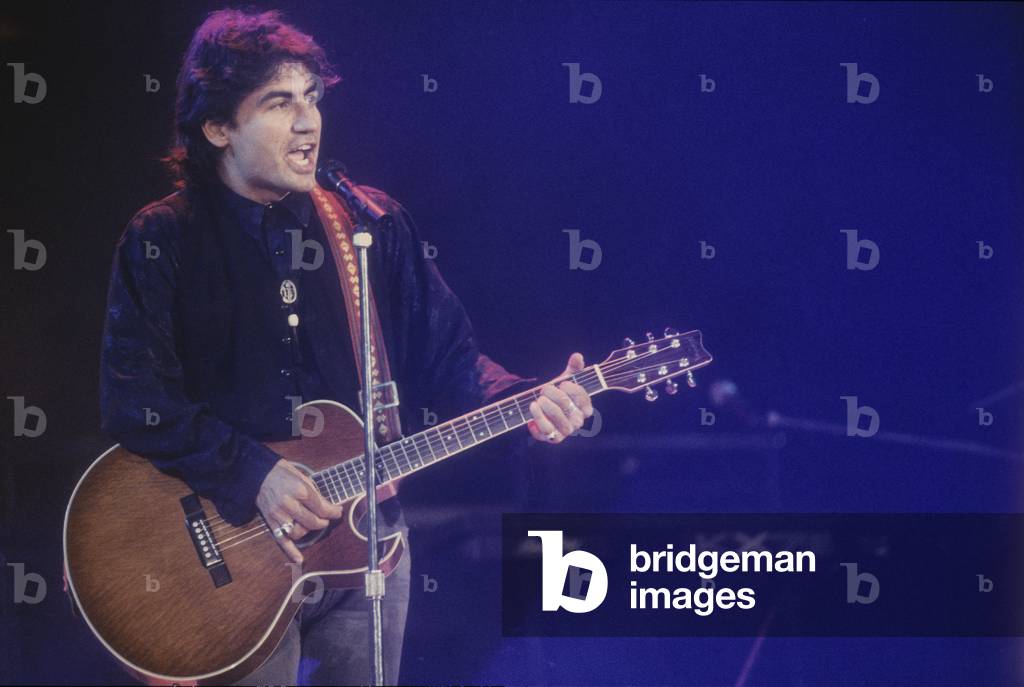 Italian rock singer-songwriter LLuciano Ligabue (1991) (photo)