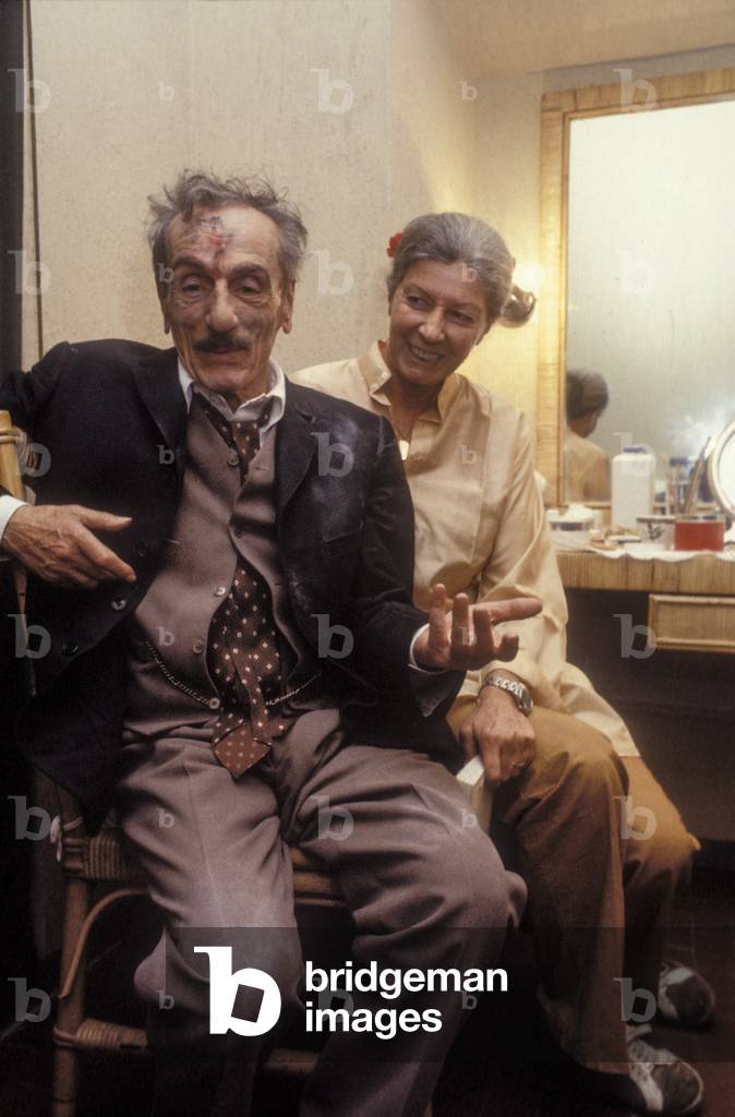Rome, Quirino Theater, about 1980. Italian actor and playwright Eduardo De Filippo in his dressing room with his wife Isabella Quarantotti after a show (photo)