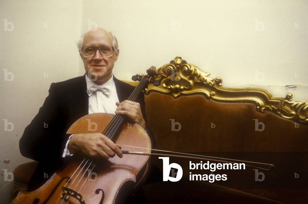 Venice, 1984. Russian conductor and cellist Mstislav Rostropovich/Venezia, 1984. Il violoncellista e direttore d'orchestra Mstislav Rostropovich -