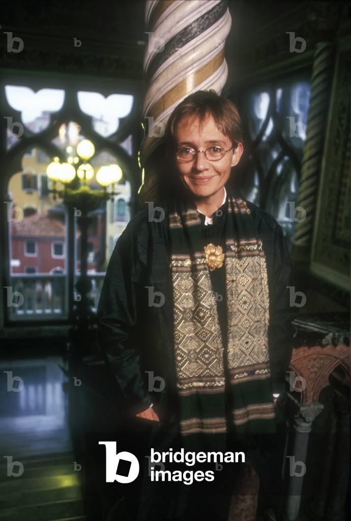 Venice, 1998 Italian writer Susanna Tamaro/Venezia, 1998.