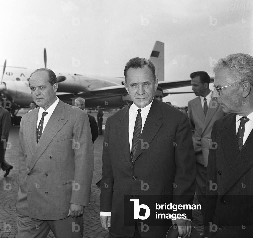 Airport, Fiumicino (Rome), about 1960 Soviet politician Alexei Kossigin arriving in Italy/