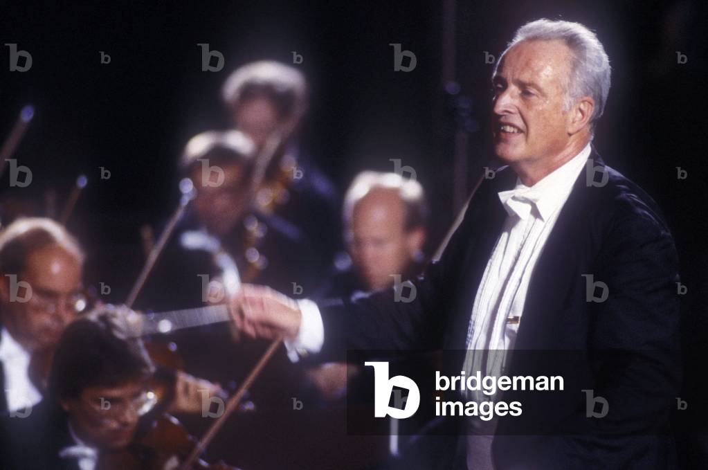 Austrian conductor Carlos Kleiber at a concert in Pompei in 1987.