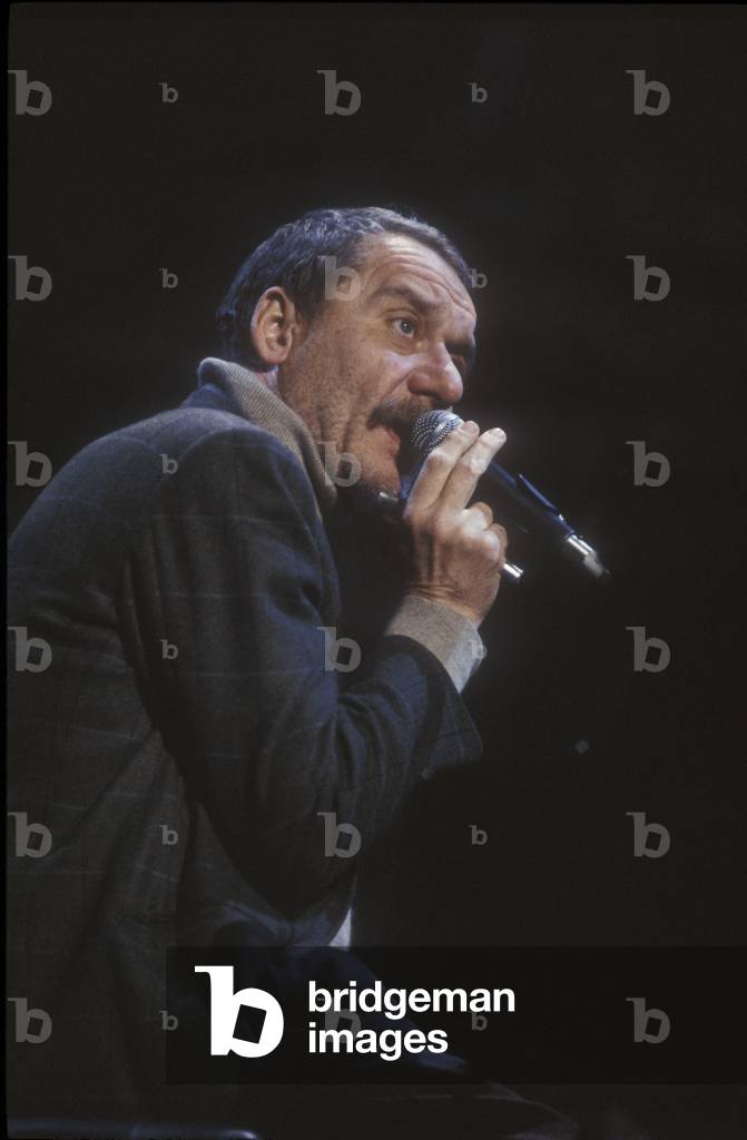 Italian singer and songwriter Paolo Conte performing (about 1980) (photo)