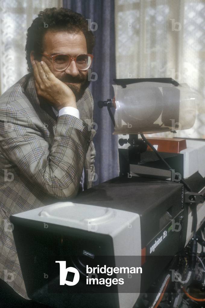 Italian singer-songwriter and TV director Paolo Pietrangeli (about 1985) (photo)