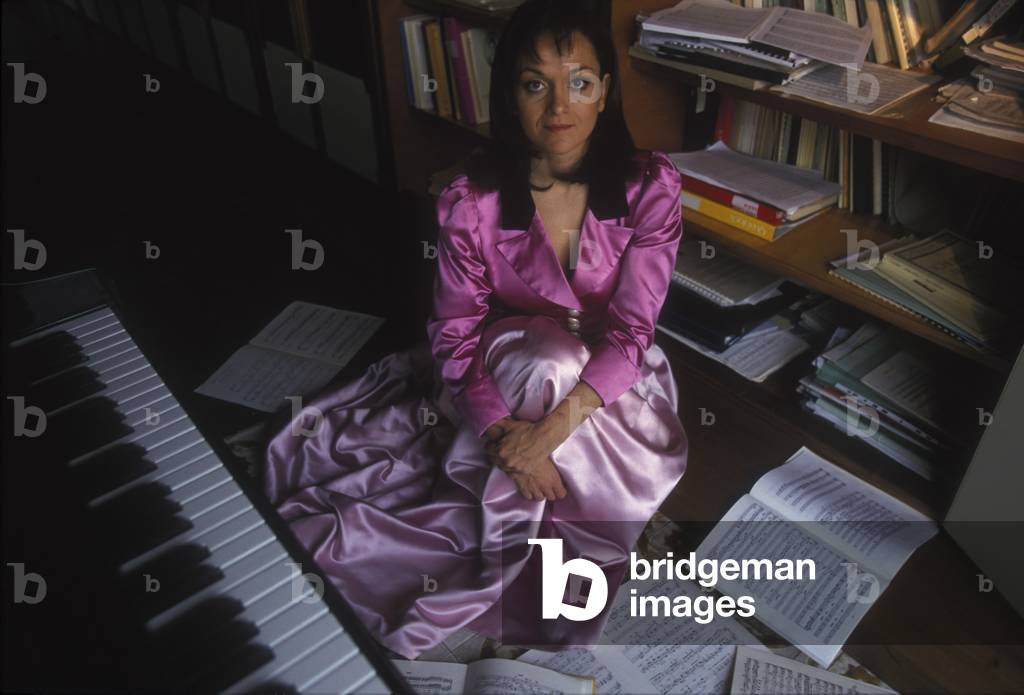 Cecilia Gasdia in Her House (1999) Cecilia Gasdia