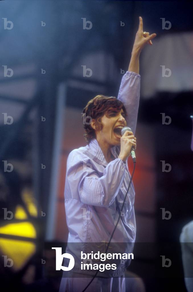 Rome, Tor Vergata, Concert of 1st May 2000. Italian singer Giorgia performing (photo)