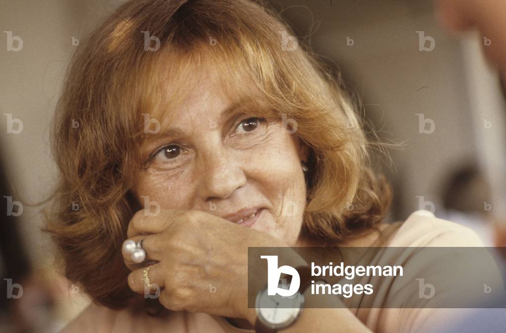 Actress Jeanne Moreau (about 1980)/L'attrice Jeanne Moreau (1980 circa) -