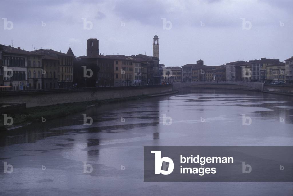 Along the Arno river in Pisa, a sight dear to poet Giacomo Leopardi, that lived in Pisafrom November 1827 until the middle of 1828. In a letter to his sister Paolina he wrote: 