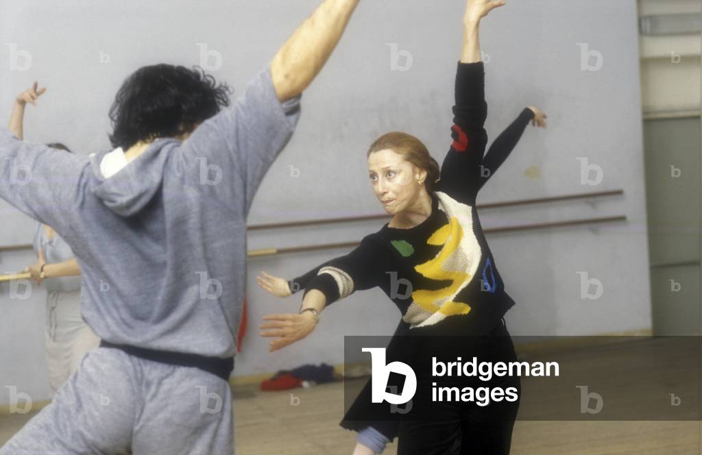 Rome Opera House, 1984. Russian ballet dancer Maja Plisetskaja during a training (photo)