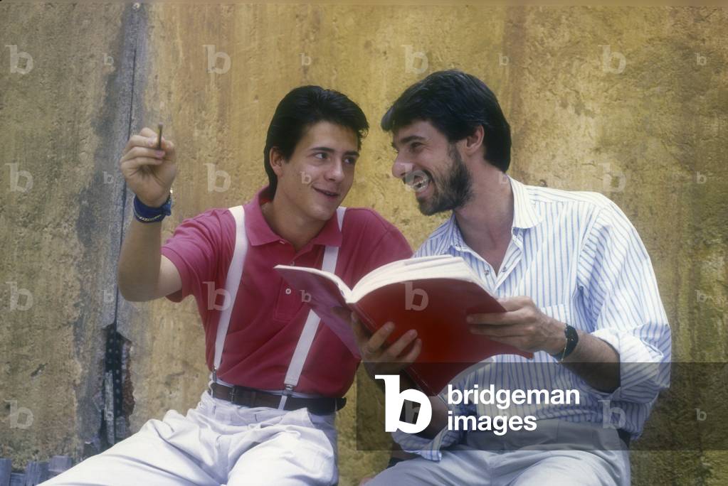 Rome, Cinecitta Studios, 1987. Actor Gianmarco Tognazzi and his brother Ricky on the set of the movie “” Arrivederci e grazie””” directed by Giorgio Capitani/Roma, Studi cinematografici di Cinecitt, 1987. L'attore Gianmarco Tognazzi e suo fratello Ricky sul set del film “” Arrivederci e grazie”” diretto da Giorgio Capitani -