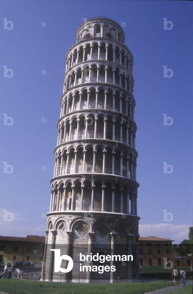 Pisa leaning tower