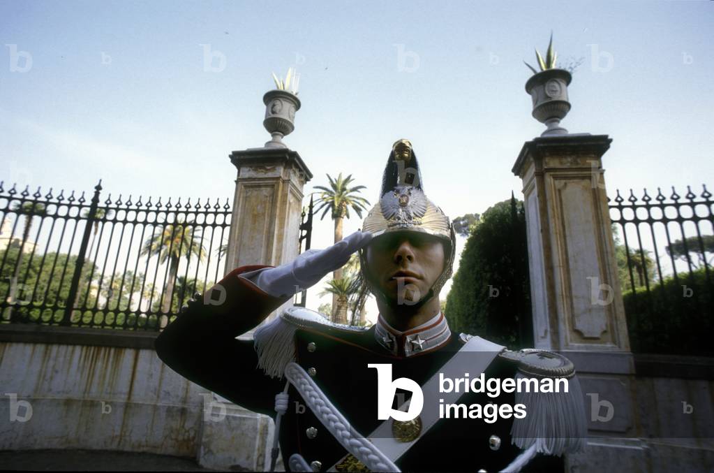 Rome, 1985. Cuirassier at the entrance of the gardens of the Quirinale Palace, seat of the Italian Republic President