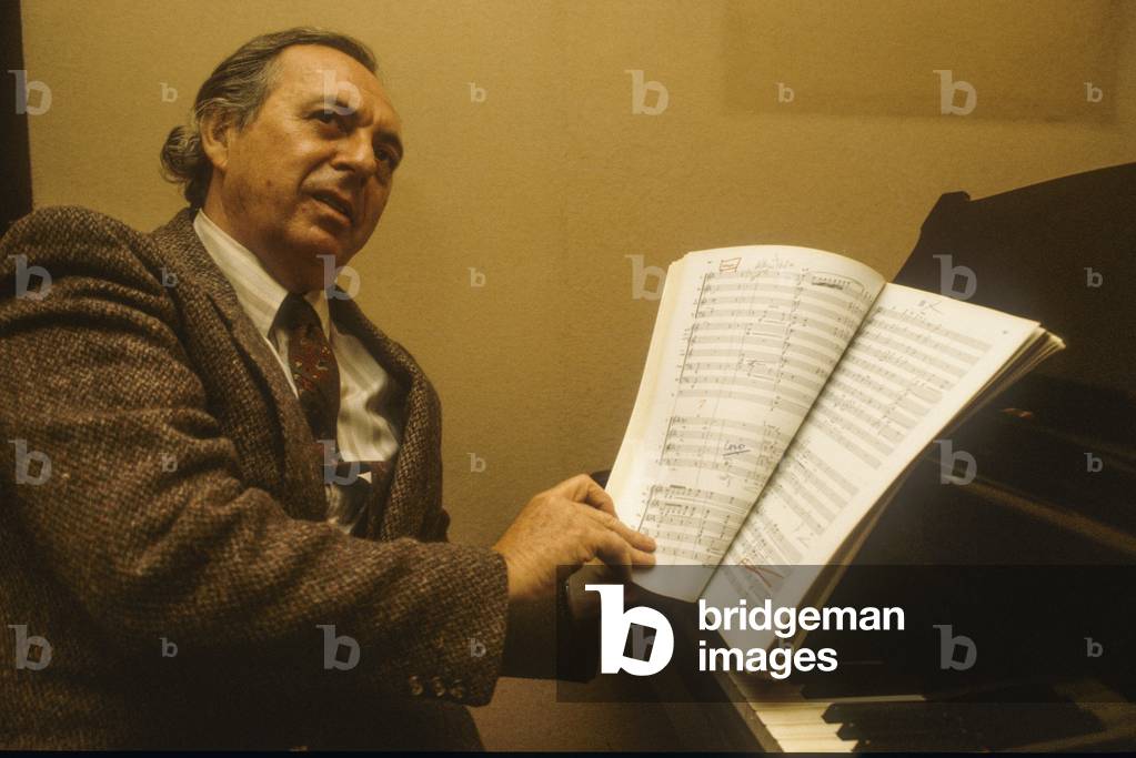 Italian conductor Pierluigi Urbini (about 1985)/Il direttore d'orchestra Pierluigi Urbini (1985 circa) -