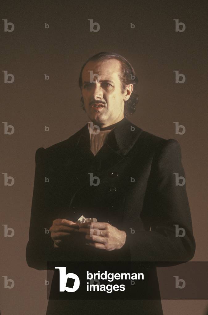 Italian actor Achille Brugnini playing in “” Hommelette for Hamlet””, a version of the Shakespeare's Hamlet directed by Carmelo Bene and derived from a text by Jules Laforgue (1860-1887), Peru 1987/L'attore Achille Brugnini mentre recita in “” Hommelette for Hamlet”, a version of the Amleto di Shakespeare retta da Carmelo Bene e tratta da un testo di Jules Laforgue (1860-1887), Perugia 1987 -
