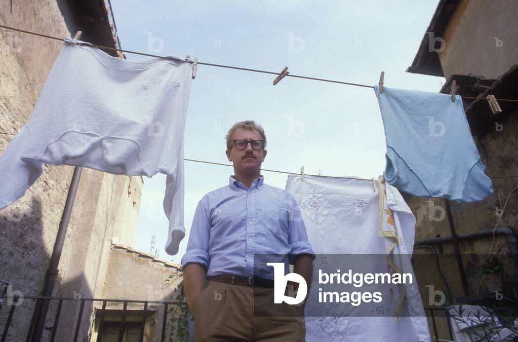 Italian poet Valerio Magrelli Rome, about 1985/Il poeta Valerio Magrelli Roma, 1985 circa-