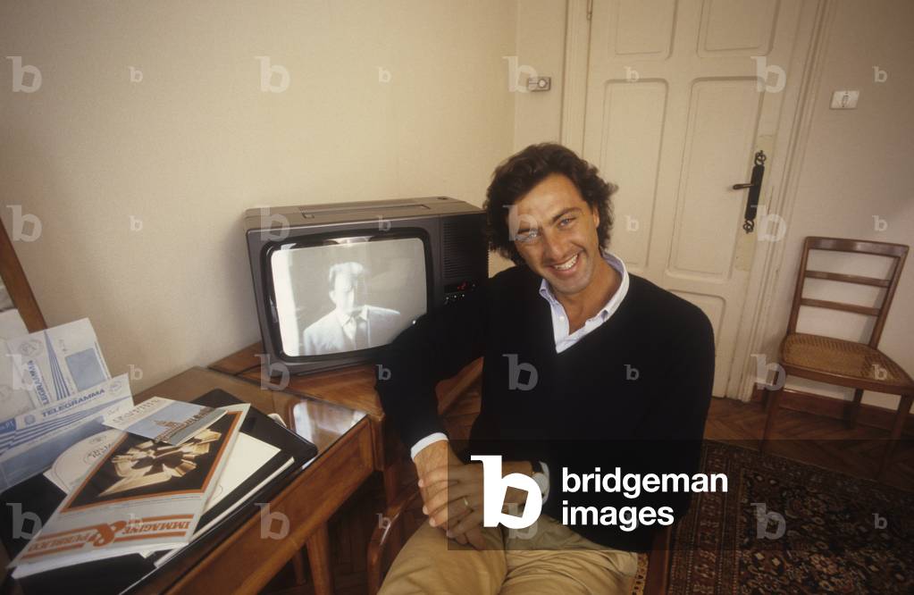 Venice Lido, Excelsior Hotel, Venice Film Festival 1986. Italian actor Luca Barbareschi in his hotel room. He is in competition for his role in the movie 