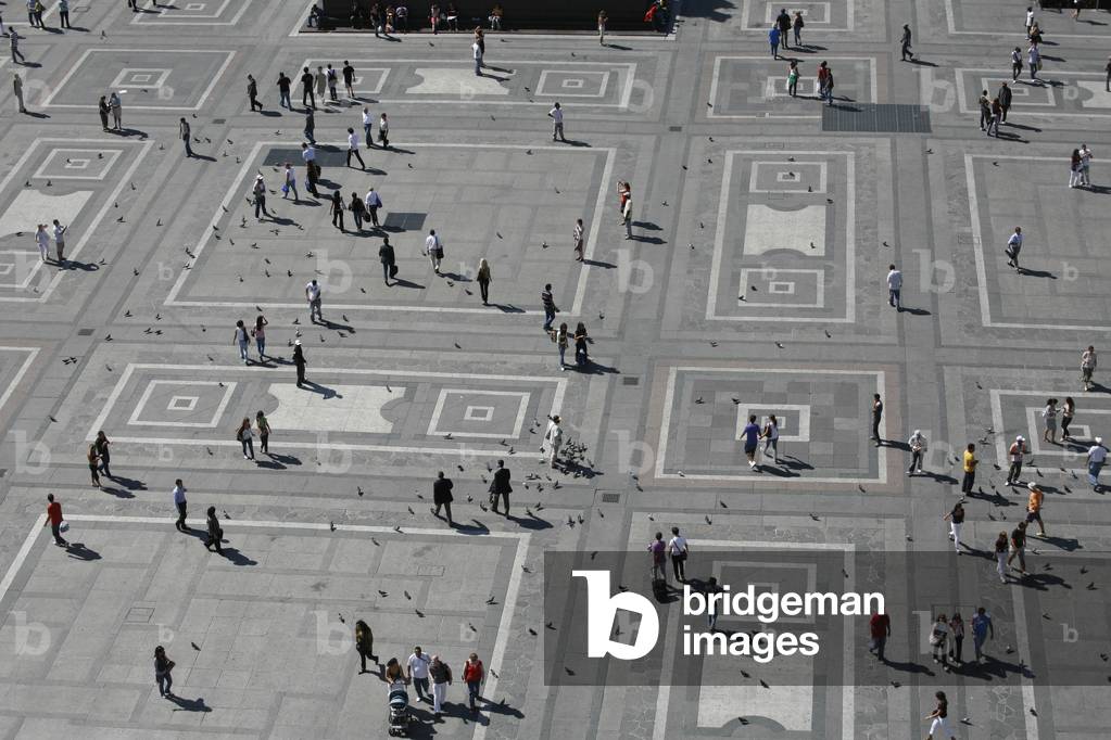 Milan, September 2008. Piazza del Duomo (Cathedral Square)