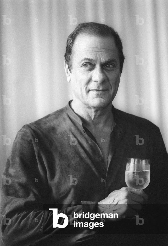 Tony Curtis at Carlton Hotel, Cannes Film Festival, 1982 (photo)