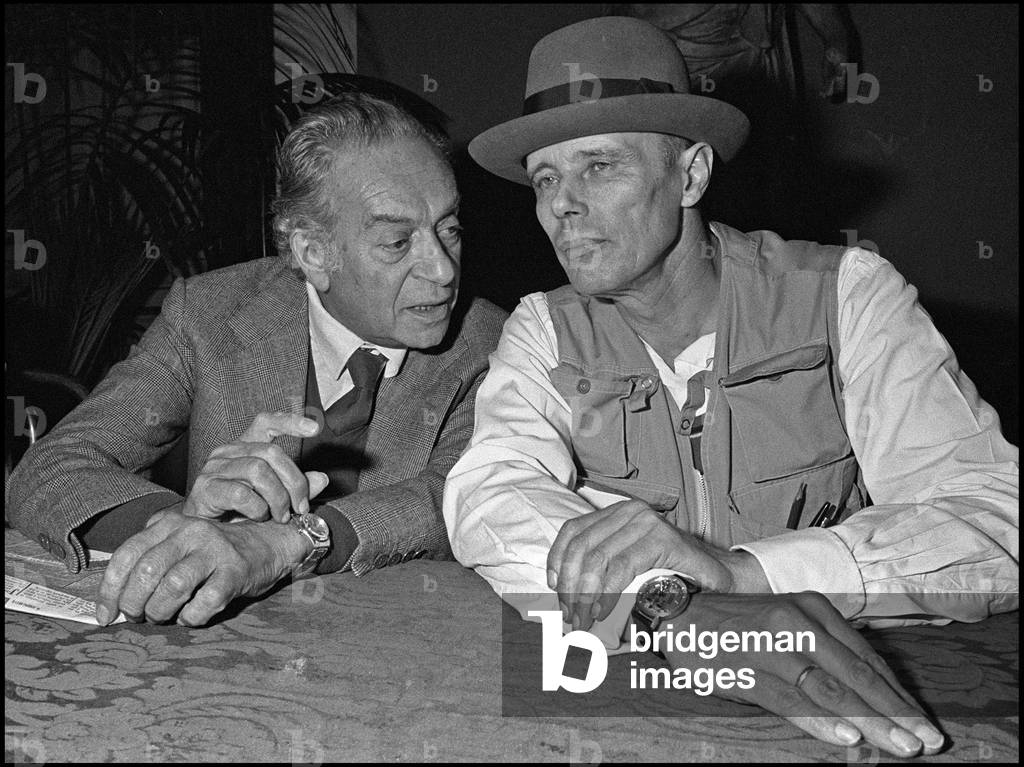 Artists RENATO GUTTUSO and JOSEPH BEUYS, Rome, Palazzo Braschi/RENATO GUTTUSO and JOSEPH BEUYS, artist, Roma, palazzo Braschi