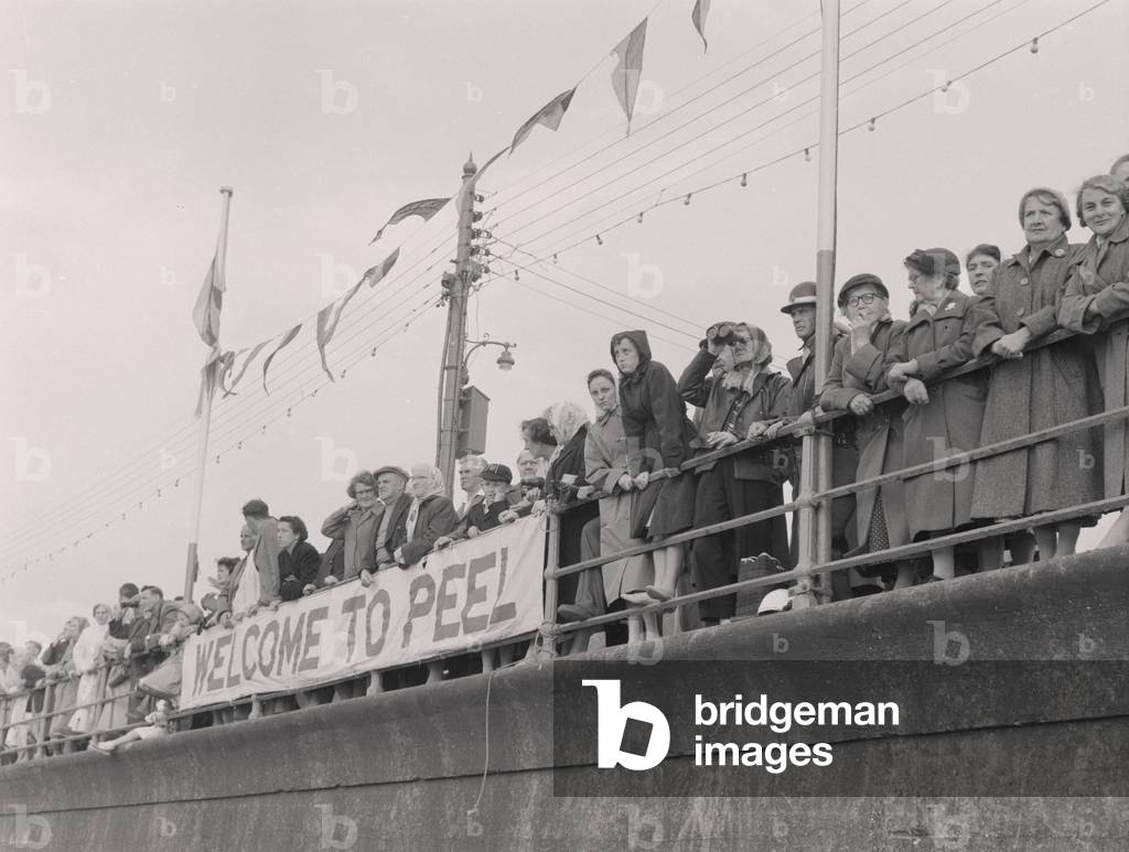 Peel Bay Swim, July 1960 (b/w photo)