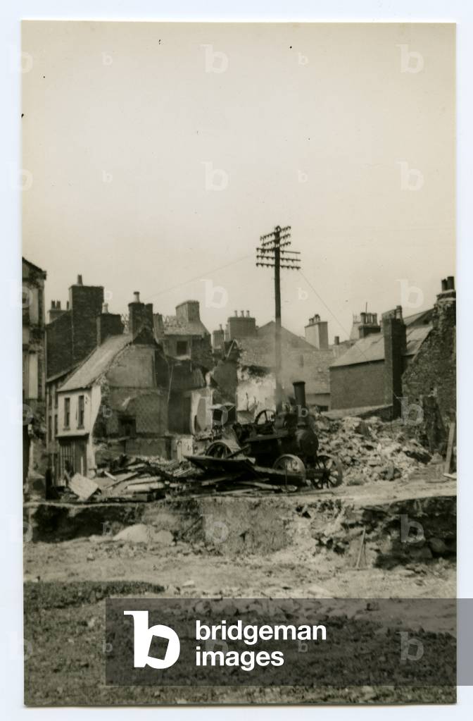 Steam powered demolition, Douglas, Isle of Man, 1932-34 (b/w photo)