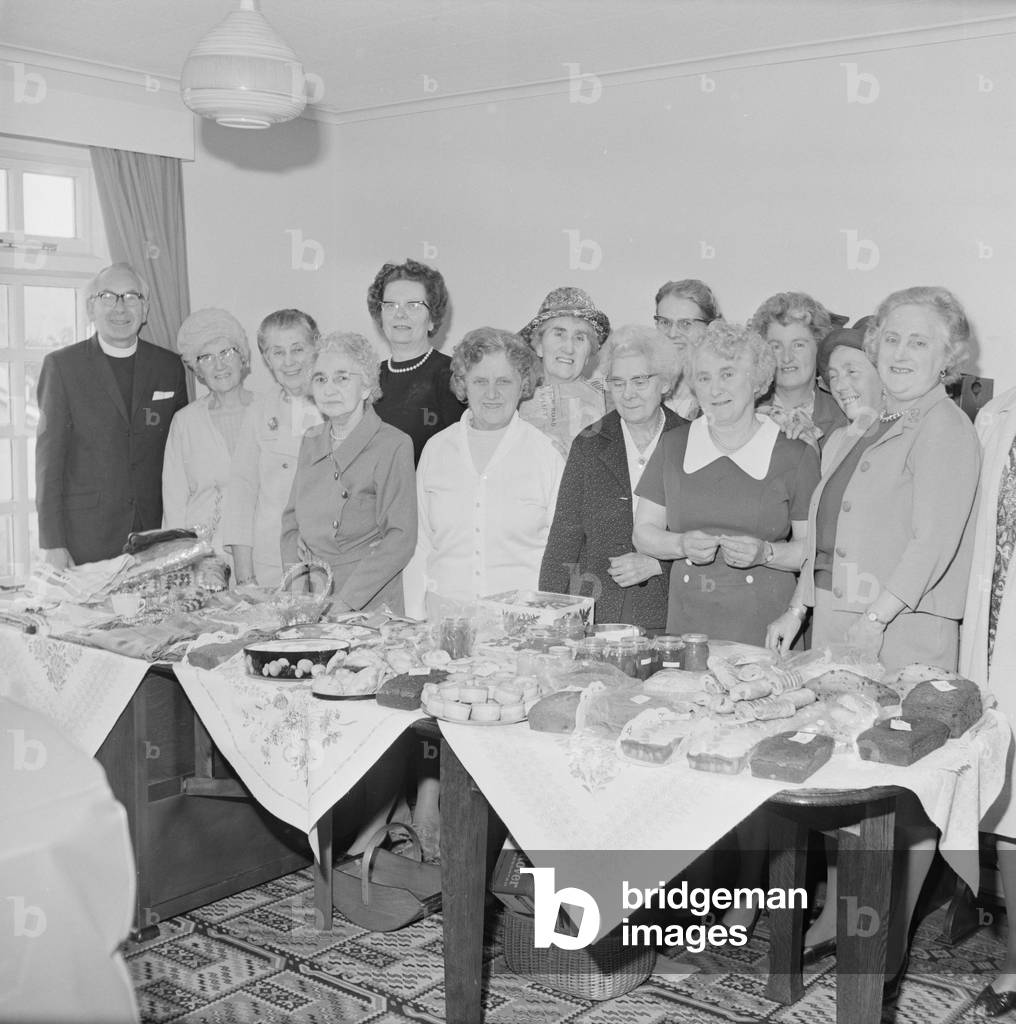 Vicarage Tea Fight, St Olave's, May 1971 (b/w photo)