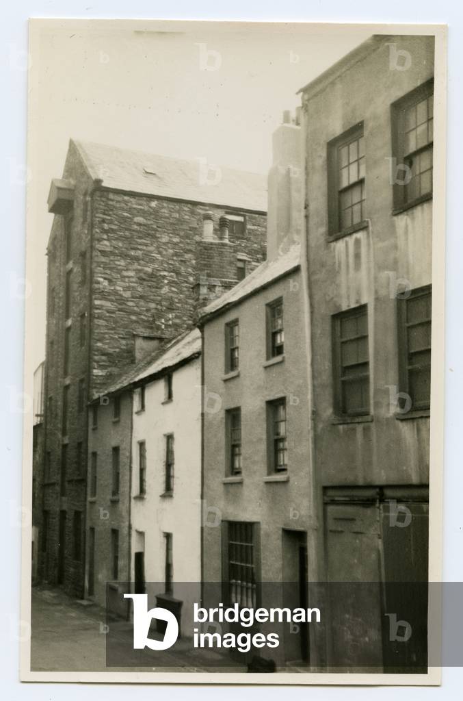 West end of Queen Street, Douglas, Isle of Man, 1932-34 (b/w photo)