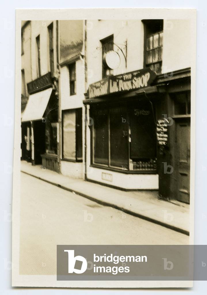 The tripe-dresser's shop, Douglas, Isle of Man, 1932-34 (b/w photo)