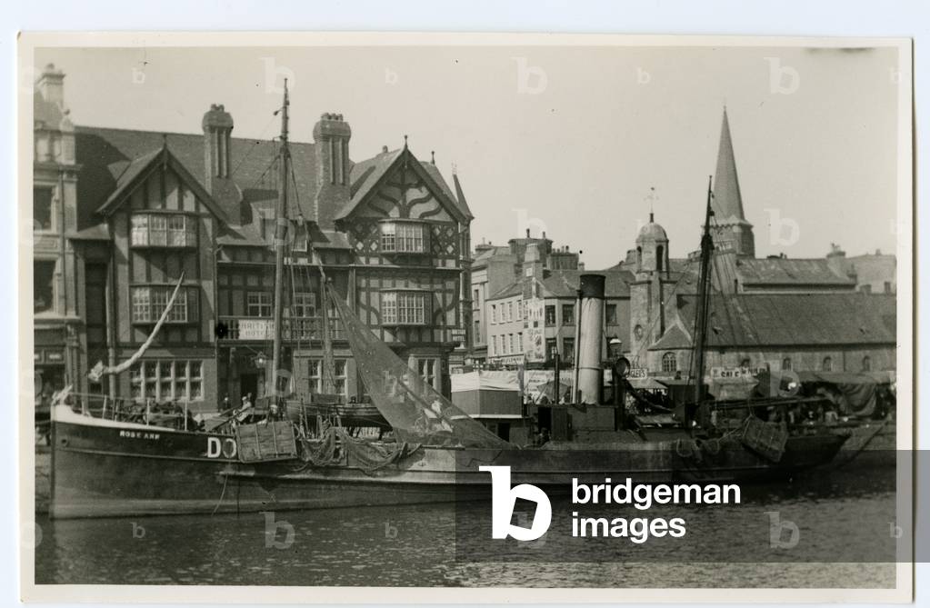 Steam drifter 'Rose Ann', Douglas, Isle of Man, 1932-34 (b/w photo)