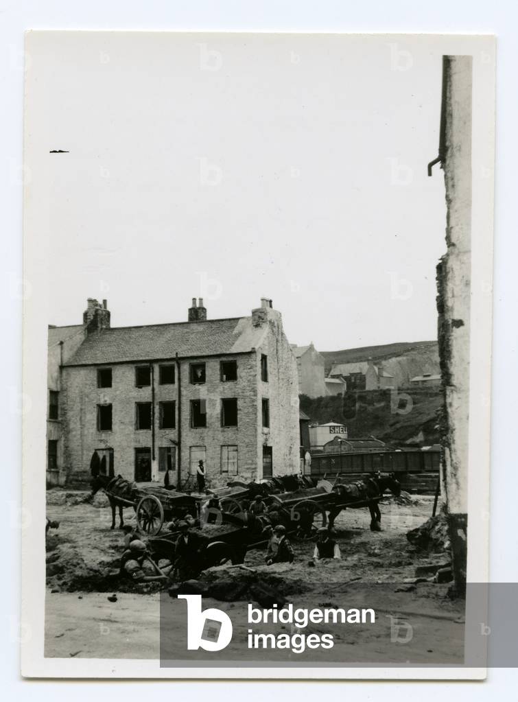 Last bit of Durie Lane, Douglas, Isle of Man, 1934 (b/w photo)