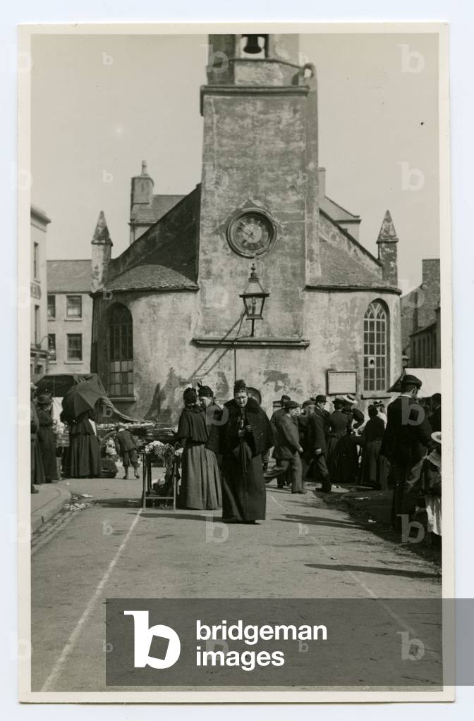 Market place, Douglas, Isle of Man, 1898-99 (b/w photo)
