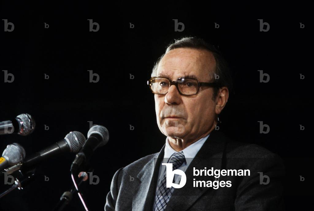 Michel Debre