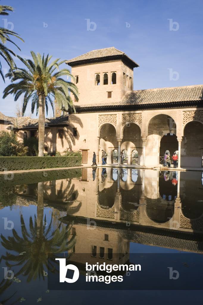 The portico and pool in front of the Partal Palace in El Patio de la Reja o de los Cipreses, Alhambra Palace, Granada, Andalucia, Spain (photo)