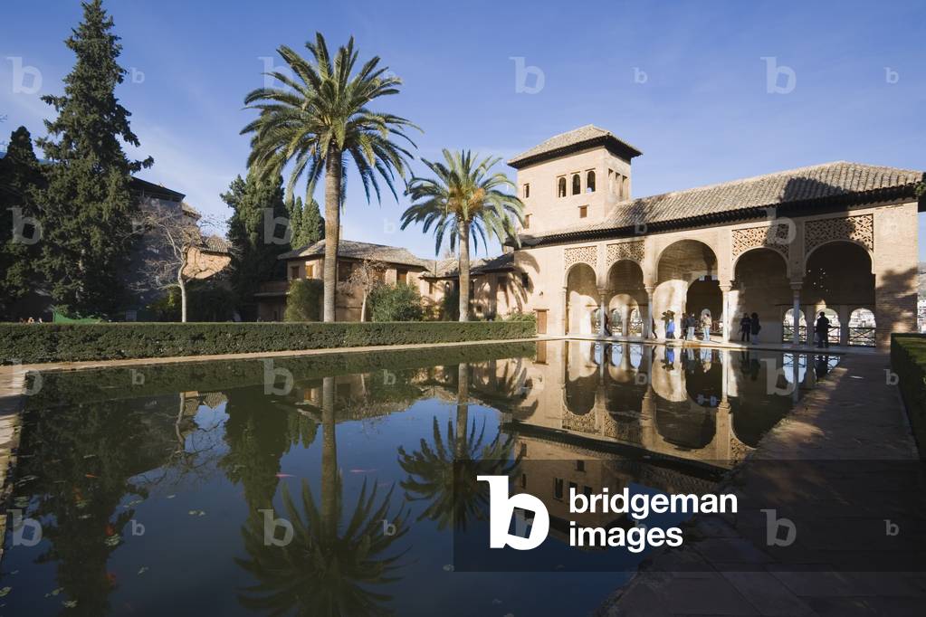 The portico and pool in front of the Partal Palace in El Patio de la Reja o de los Cipreses, Alhambra Palace, Granada, Andalucia, Spain (photo)