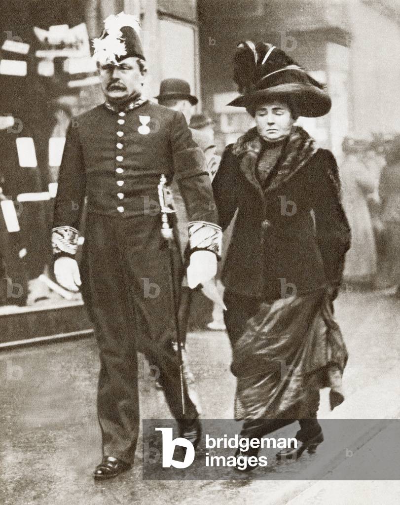 David Lloyd George, 1st Earl Lloyd-George of Dwyfor, 1863  1945, seen here with his first wife Dame Margaret Lloyd George,1866  1941, née Margaret Owen.   David Lloyd George, British Liberal politician, statesman and  Prime Minister of the United Kingdom.  From The Story of 25 Eventful Years in Pictures, published 1935.