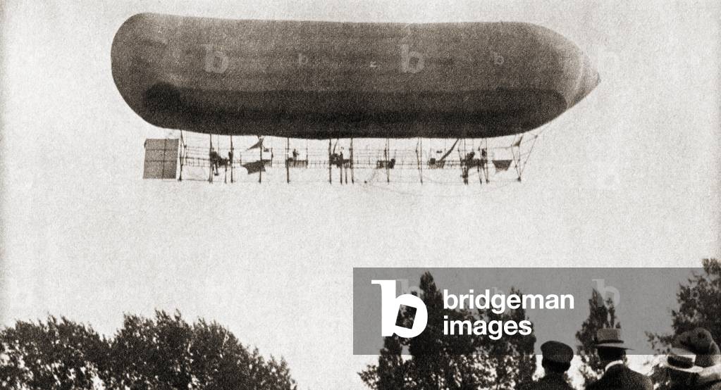 The Barton-Rawson Airship leaving Alexandra Palace, London, England in 1905, from  The Pageant of the Century, pub. 1934