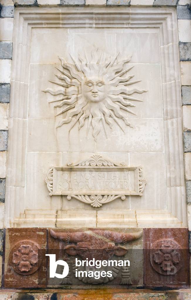 Sun motif on El Fuente del Toro, Antequera, Malaga Province, Costa del Sol, Andalucia, Spain (photo)