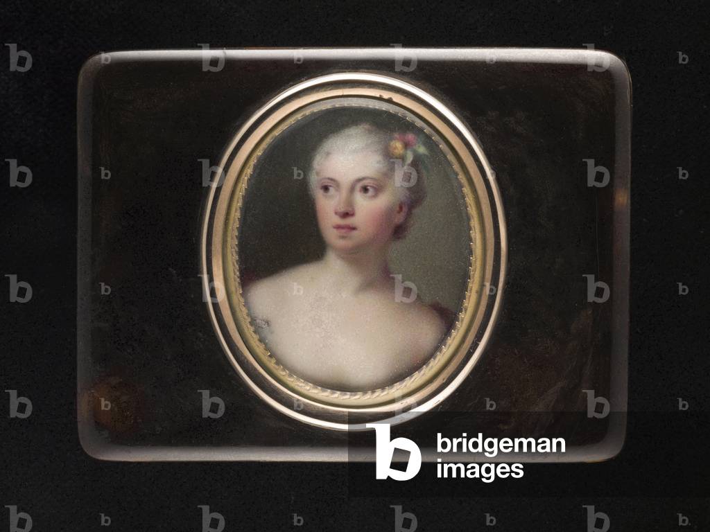 Portrait enamel of a Noblewoman, wearing pink robes, fresh flowers in her powdered hair, c.1790 (enamel on copper, set into a tortoiseshell box) 