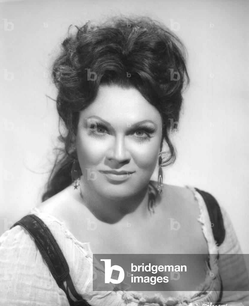 Marilyn Horne in Carmen as title role
