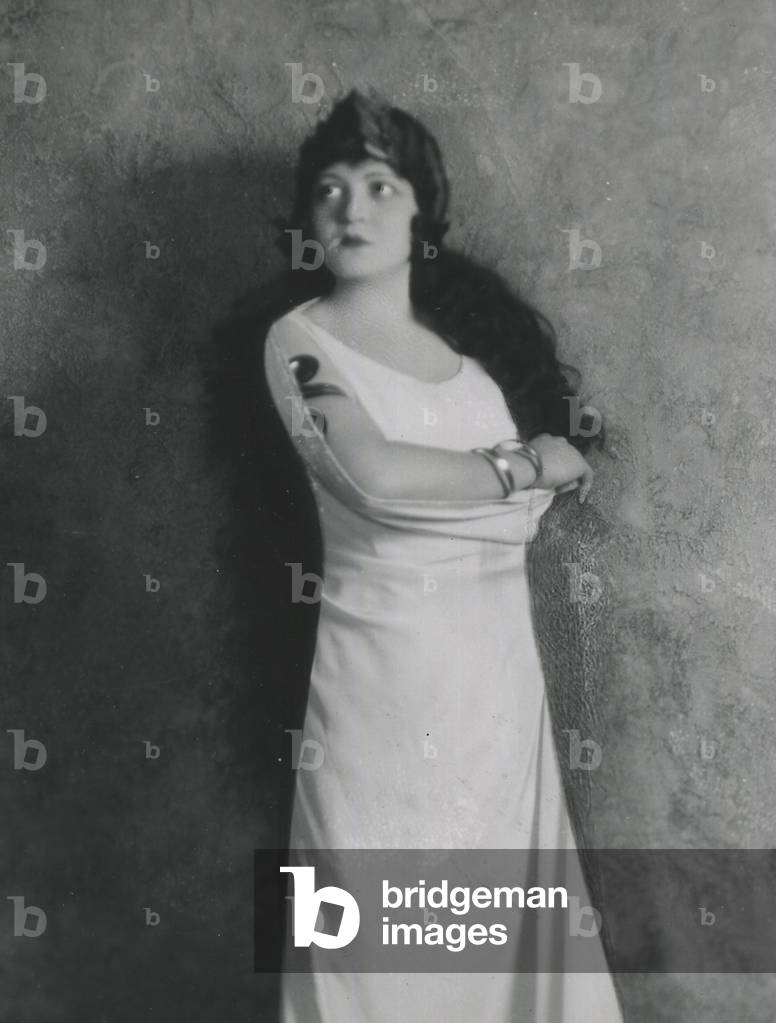 Rosa Ponselle and Marion Telva in title role of Norma by Vincenzo Bellini  at New York Metropolitan Opera 1927