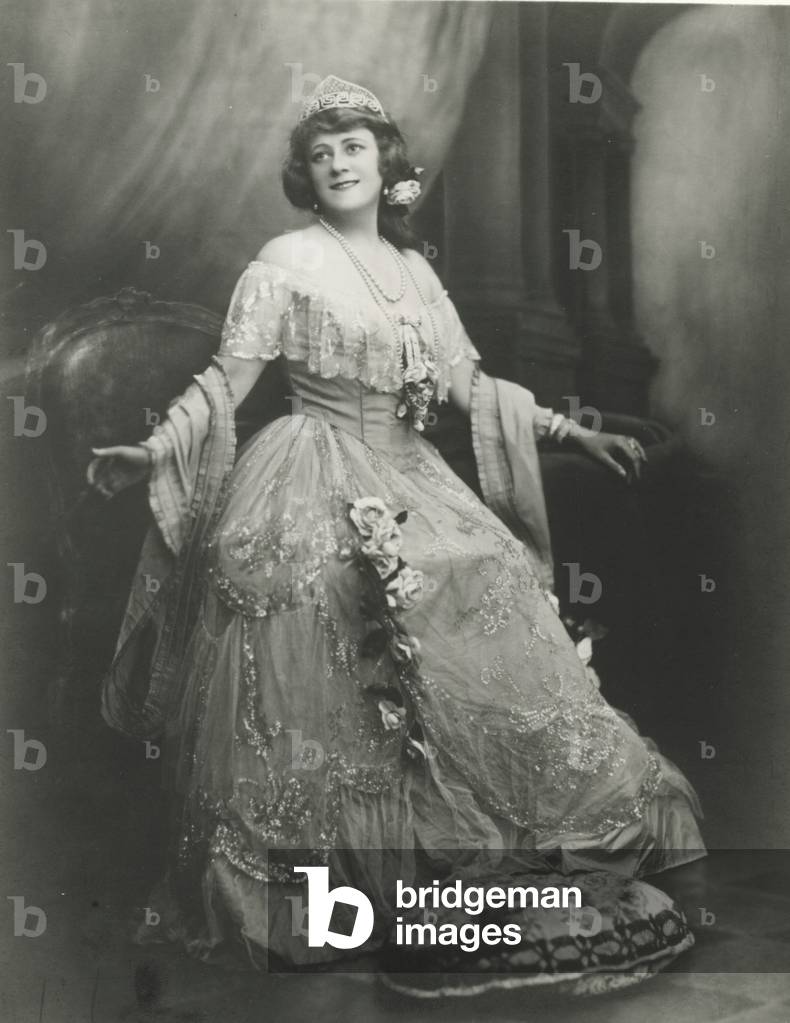 Frieda Hempel as Violetta in Verdi 's La Traviata