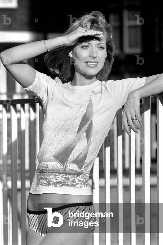 Mark and Spencer fashion, January 1975