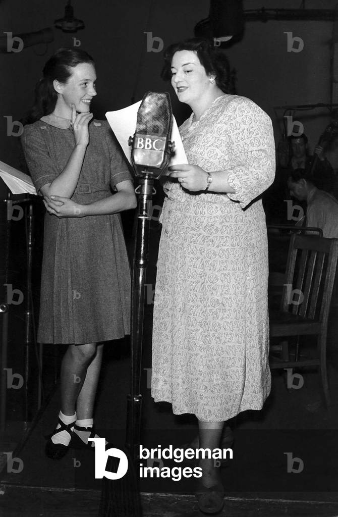 Julie Andrews Actress with actress Hatti Jaques in the radio programme Educating Archie. 1950