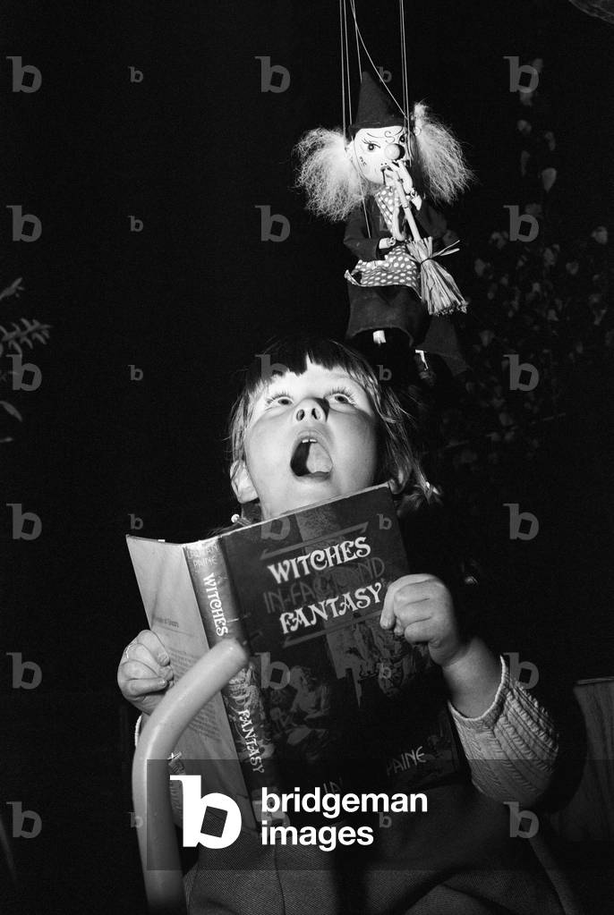 Lisa Batty in Halloween picture. 30th October 1975 (b/w photo)